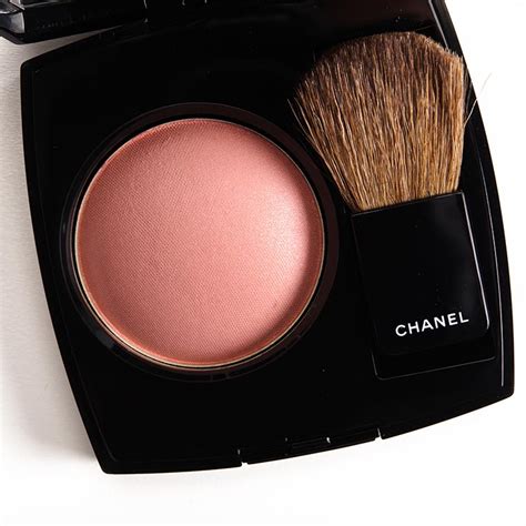 Chanel rose bronze blush review